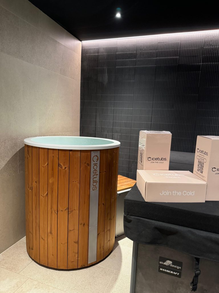 IceTubs